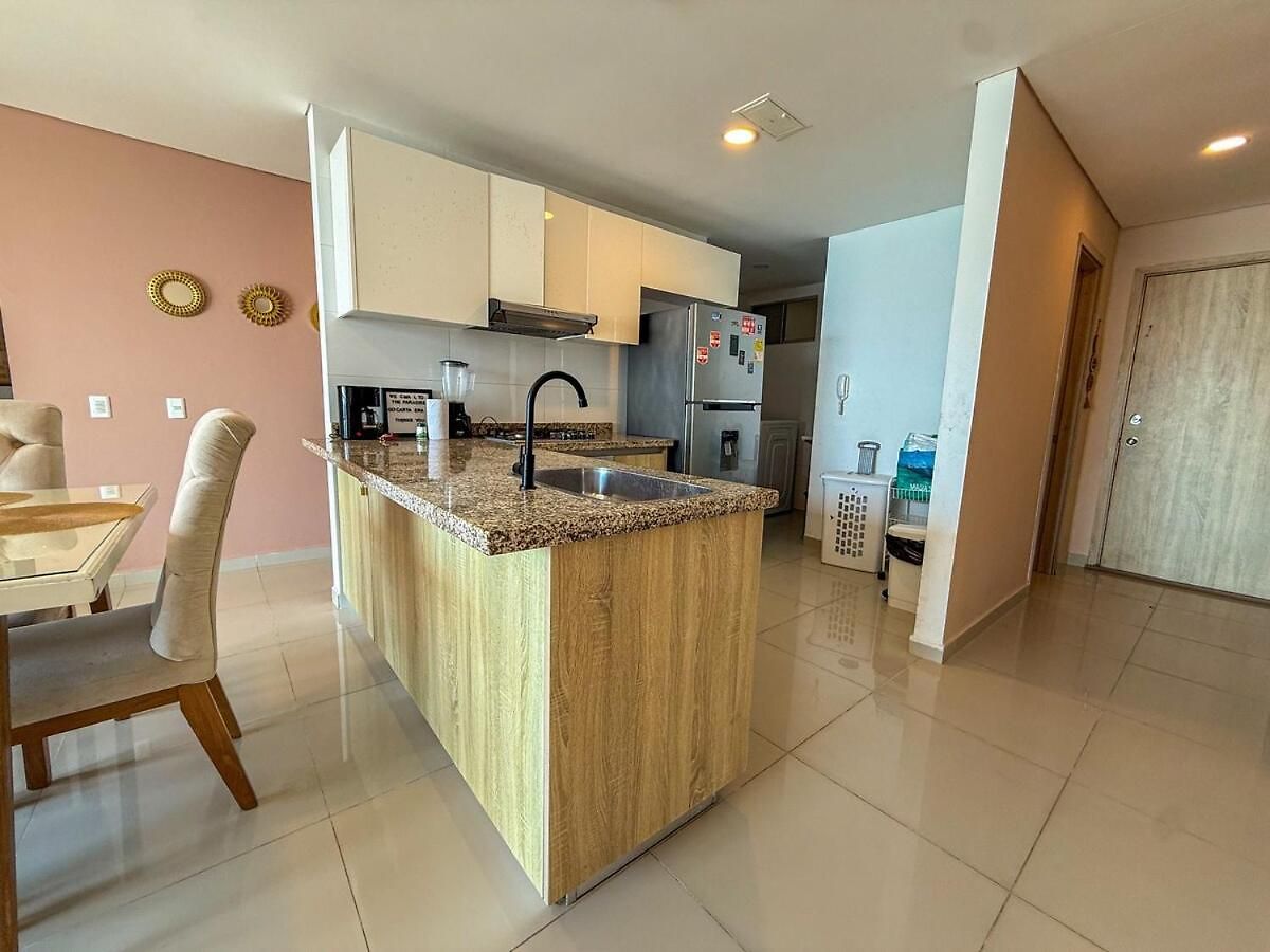 Apartamento Near Downtown And The In Marbella Cartagena