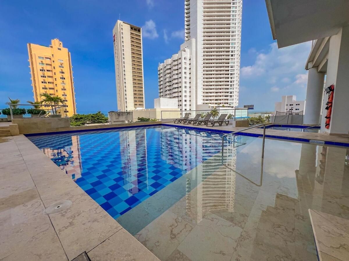 Near Downtown And The In Marbella Apartamento Cartagena