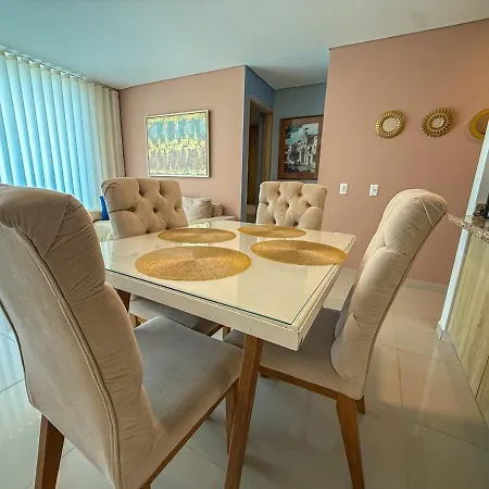 Near Downtown And The In Marbella Apartamento *