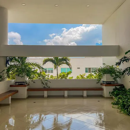 Near Downtown And The In Marbella Cartagena