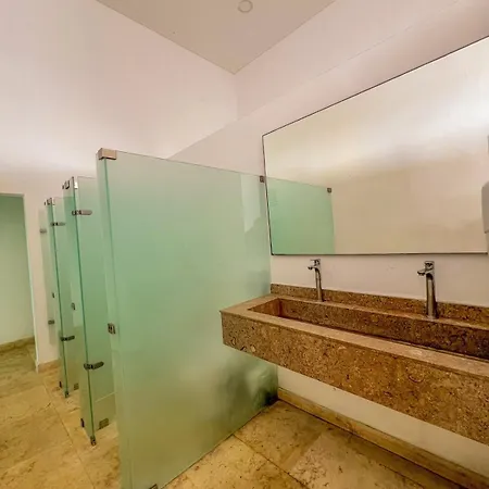 Apartamento Near Downtown And The In Marbella Cartagena